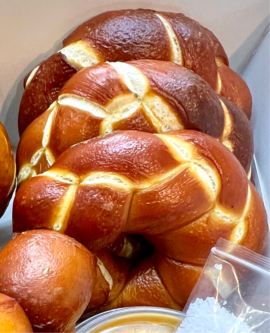 Pretzel Wreaths